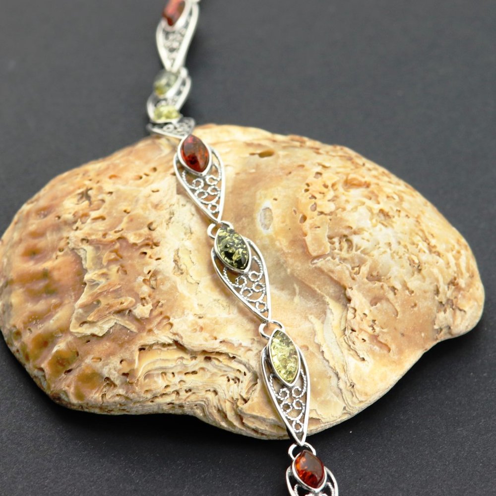 Sterling silver and natural Baltic amber link bracelet - Picture 10 of 13